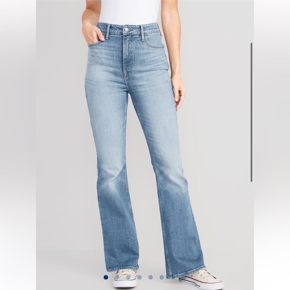 NWT Extra High-Waisted Flare Jeans